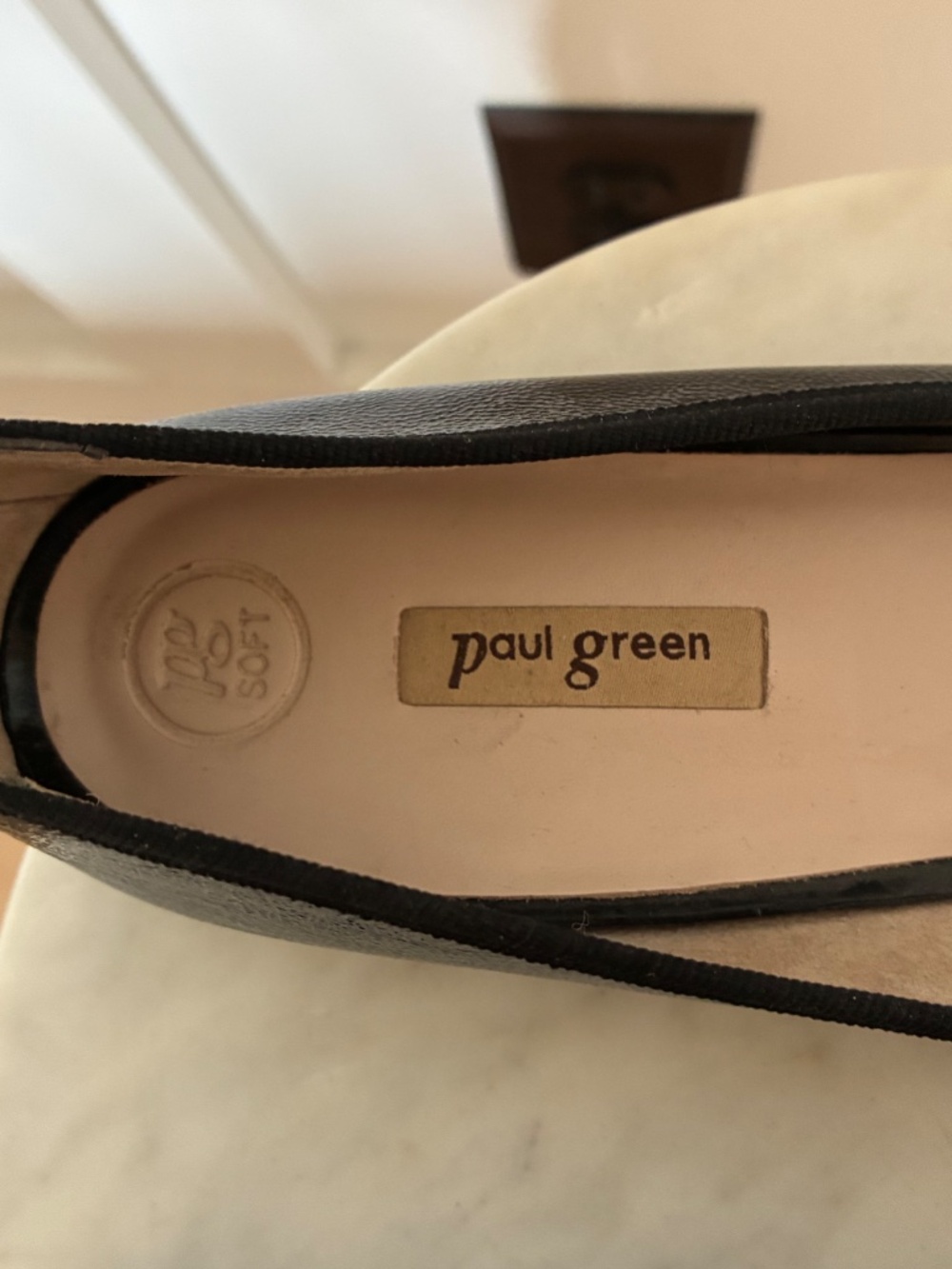 Paul Green black patent ballerina flats - Picture 4 of 9